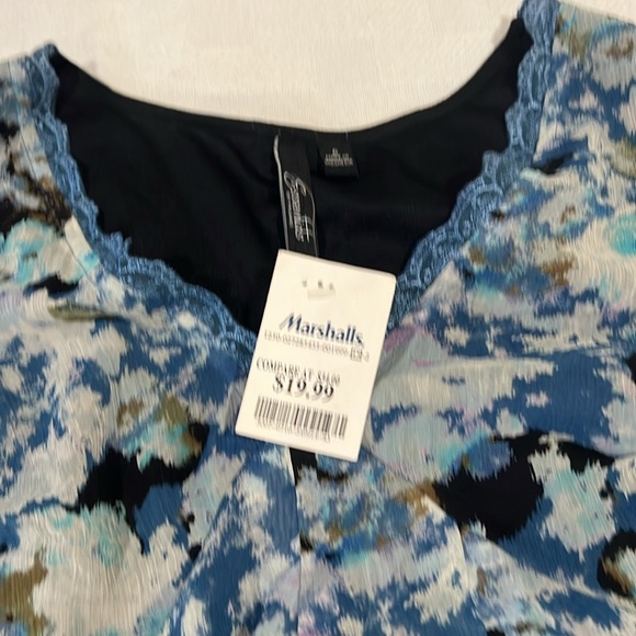 NWT Adorable multi colored dress - Picture 4 of 6